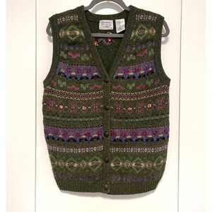 Northern Treasures Green Floral Embroidered Sweater Vest Eclectic Grandma
